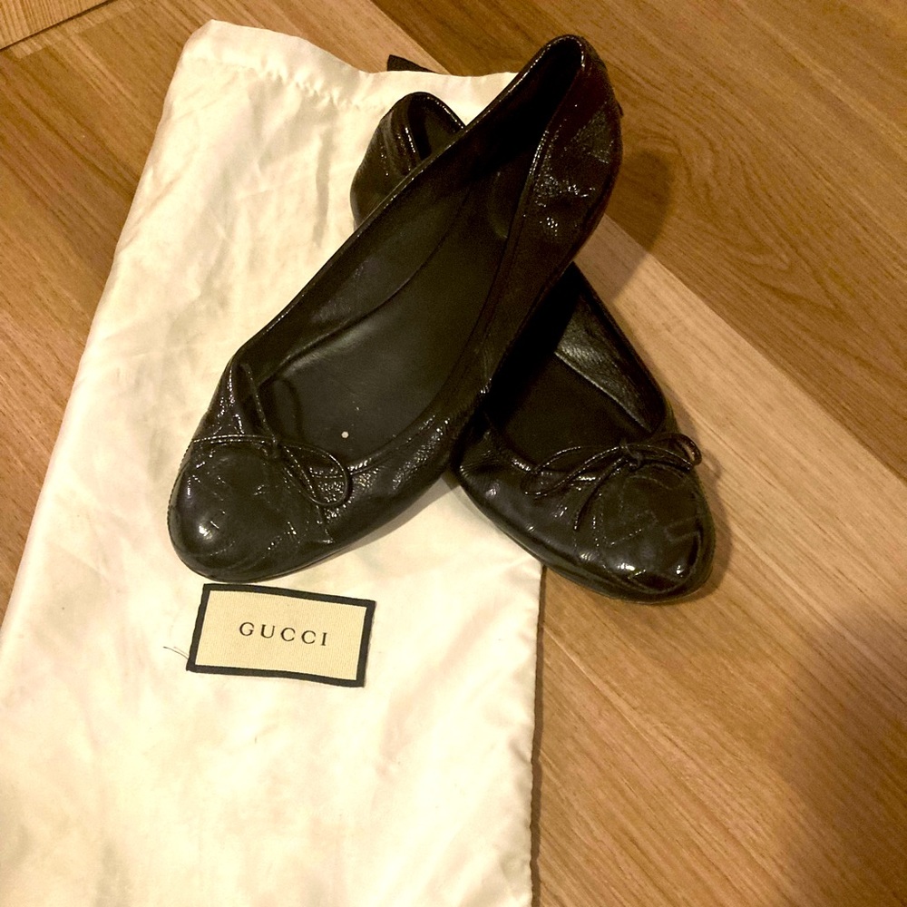 Gucci Black Ballet Flats - size 39